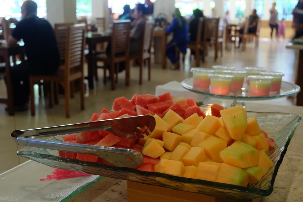 Lombok Garden Hotel Mataram Exterior foto